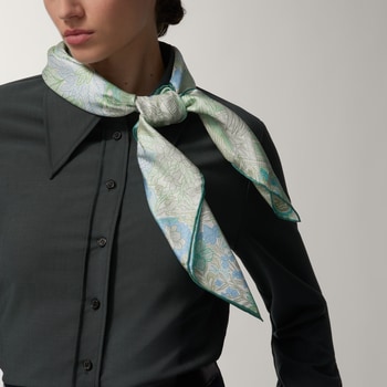 90 Scarf, Panther greenhouse 90 Scarf, Panther greenhouse