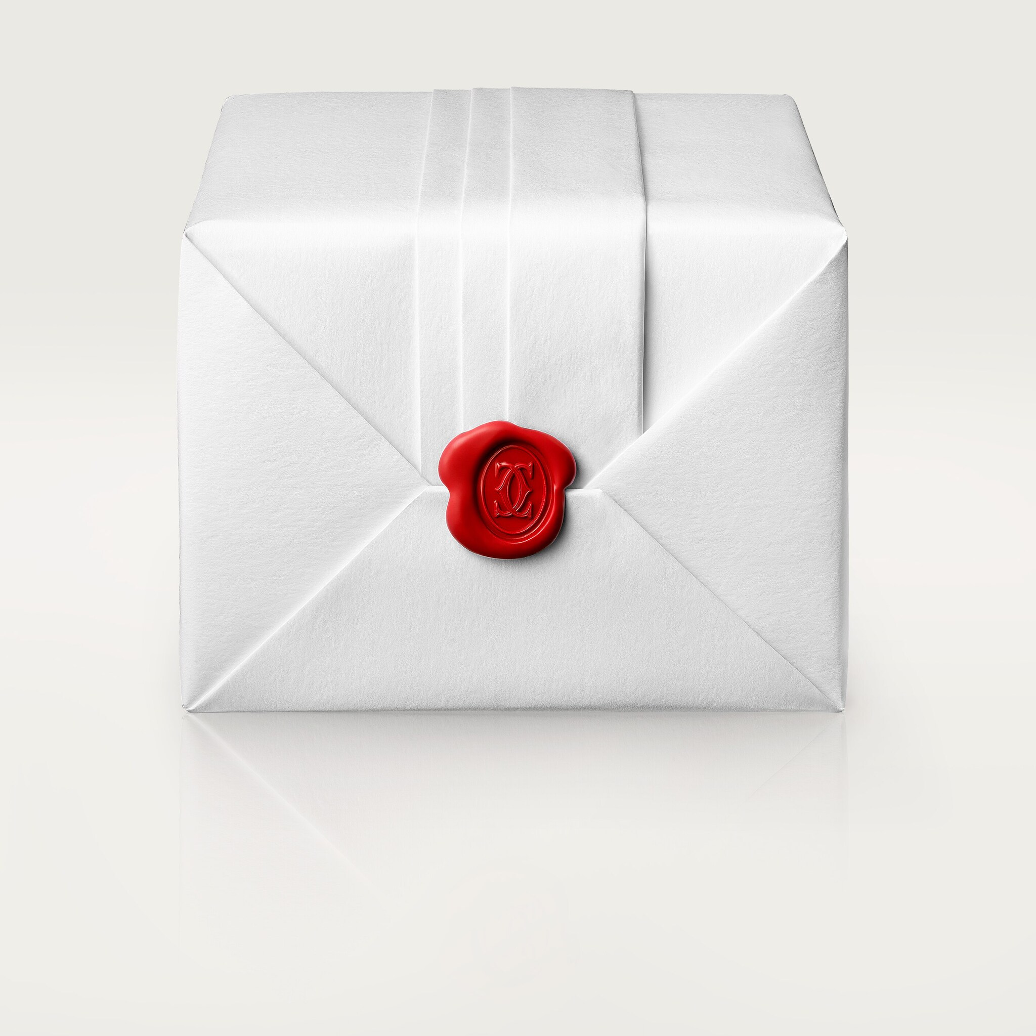 Cartier Destin&eacute;e耳環，2顆圓形明亮式切割鑽石，鋪鑲鑽石