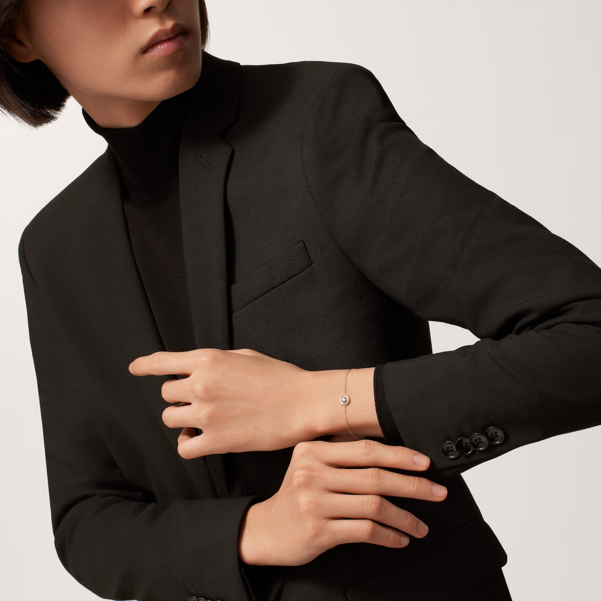 Trinity bracelet, on chain, 1 diamond