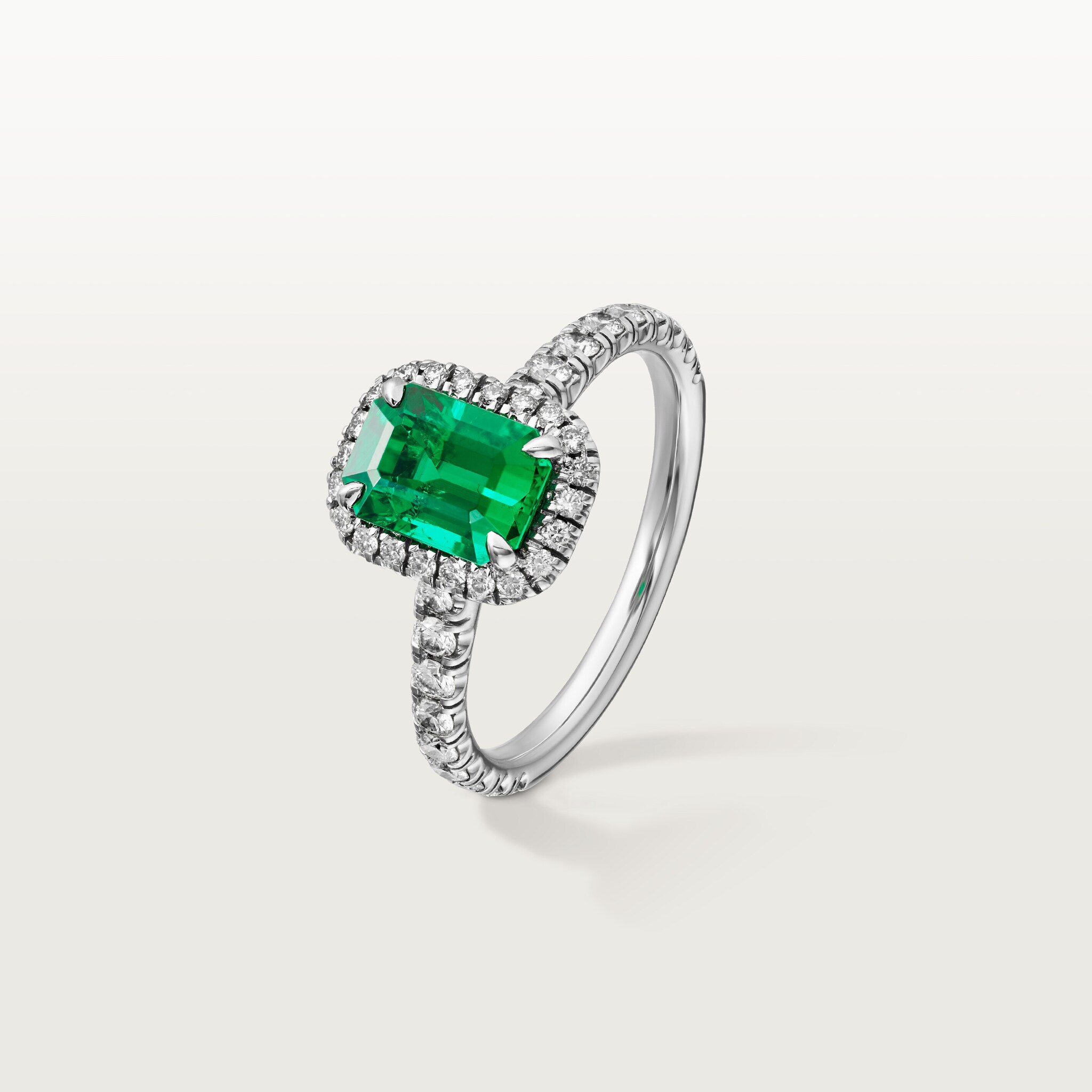 Cartier Destin&eacute;e solitaire, emerald-cut emerald, paved , image 2