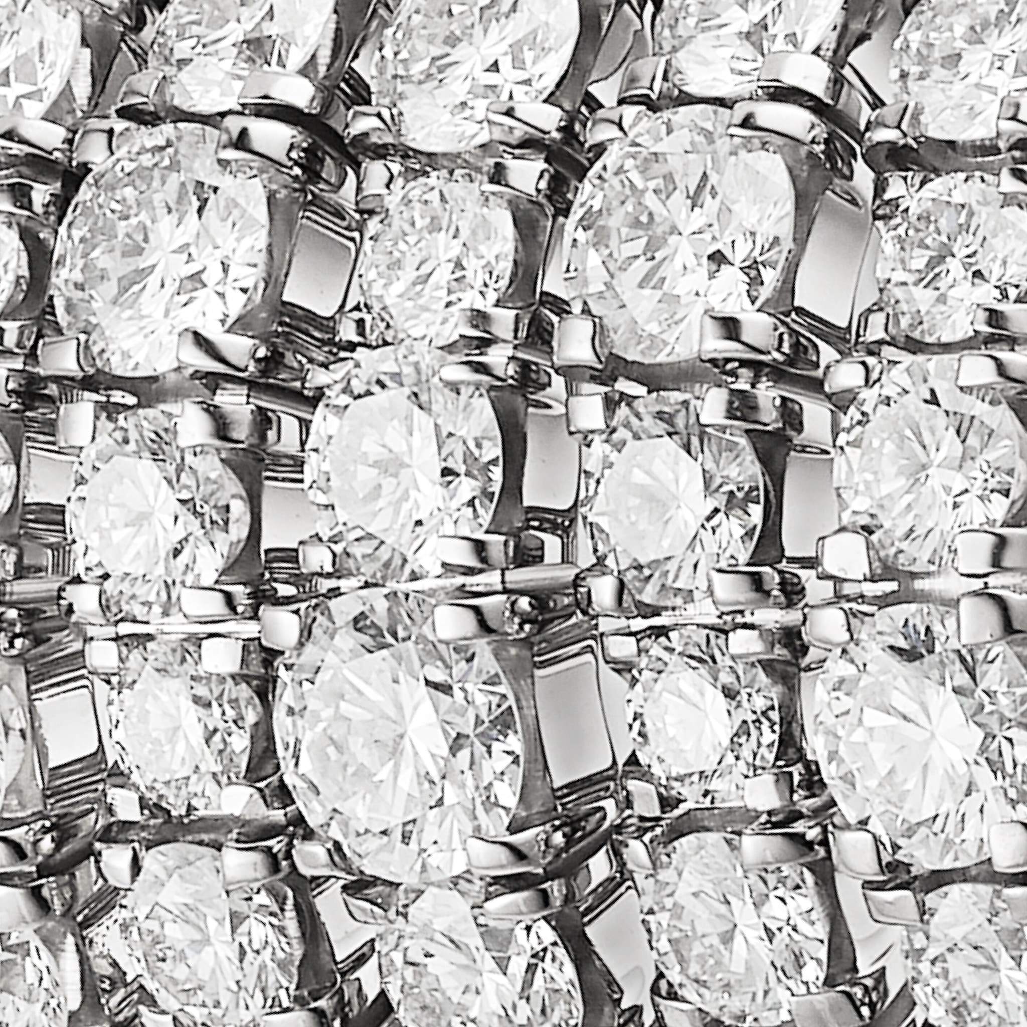 經典鑽石系列戒指，圓形明亮式切割鑽石 