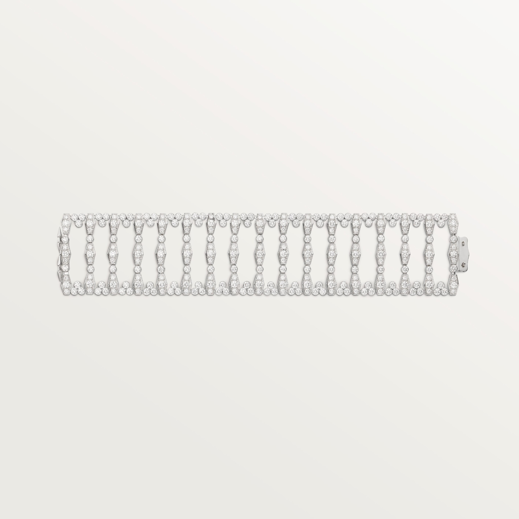 سوار "پلوي دو كارتييه"، ماس