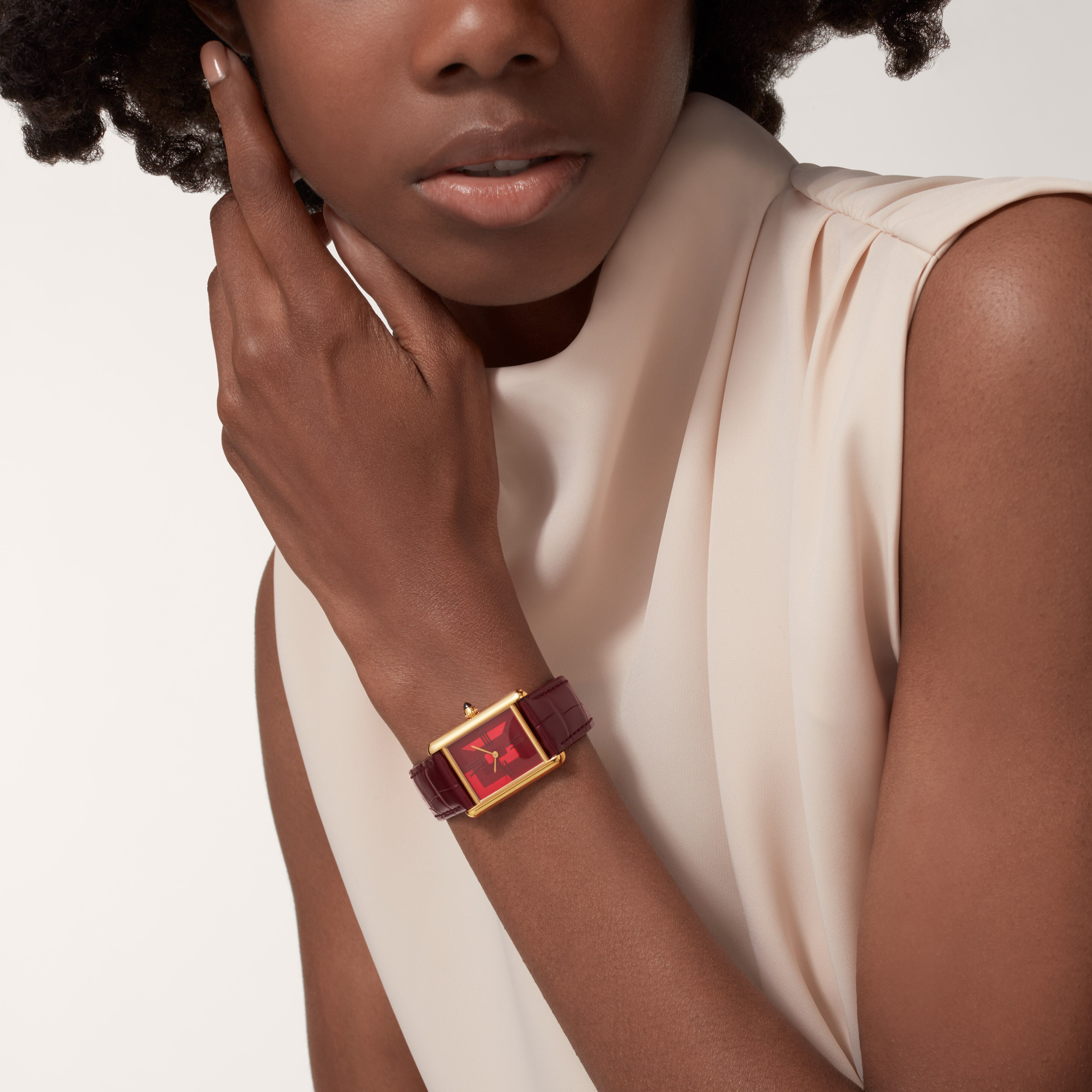 ساعة من مجموعة "تانك لوي كارتييه"