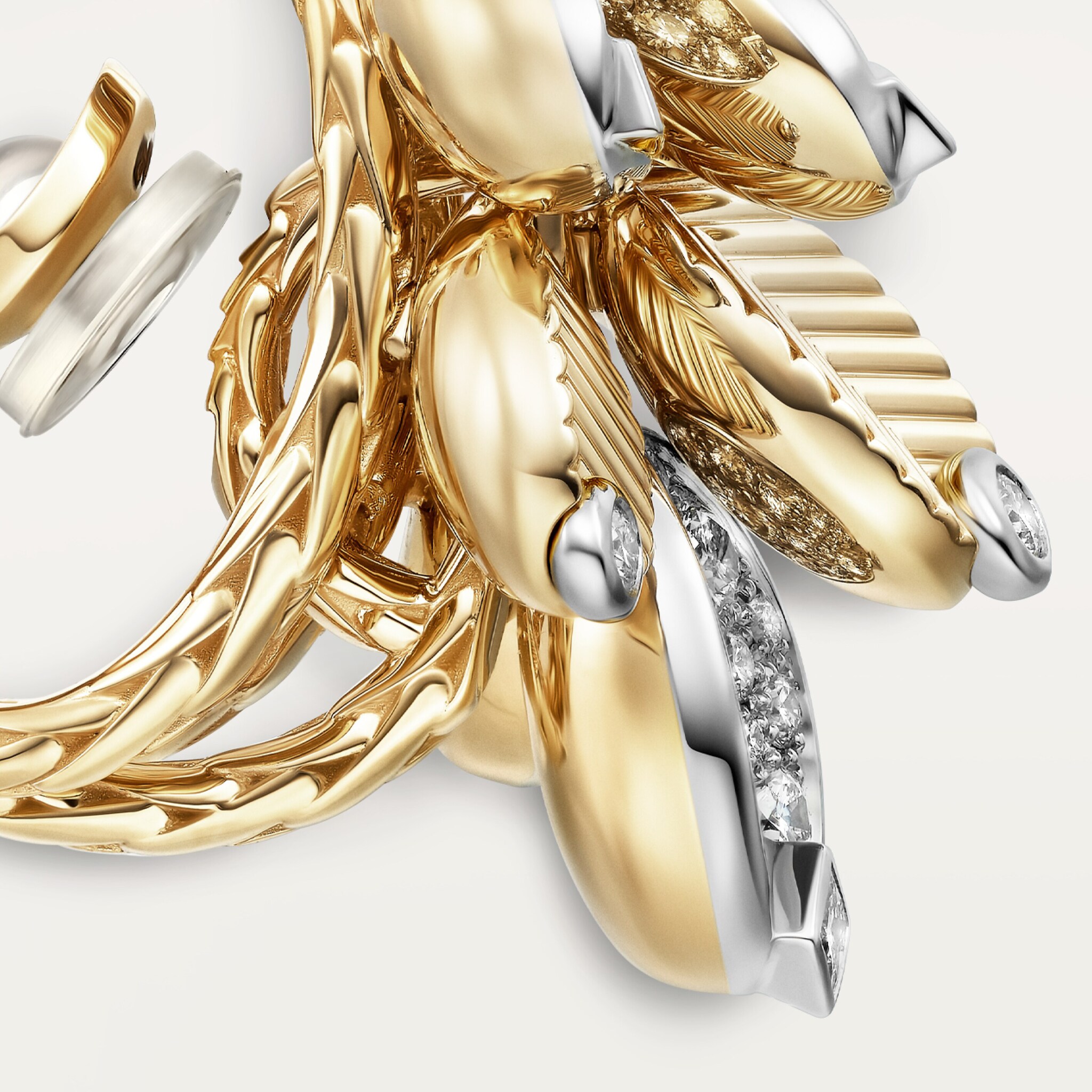 Grain de Caf&eacute; earrings, semi-paved