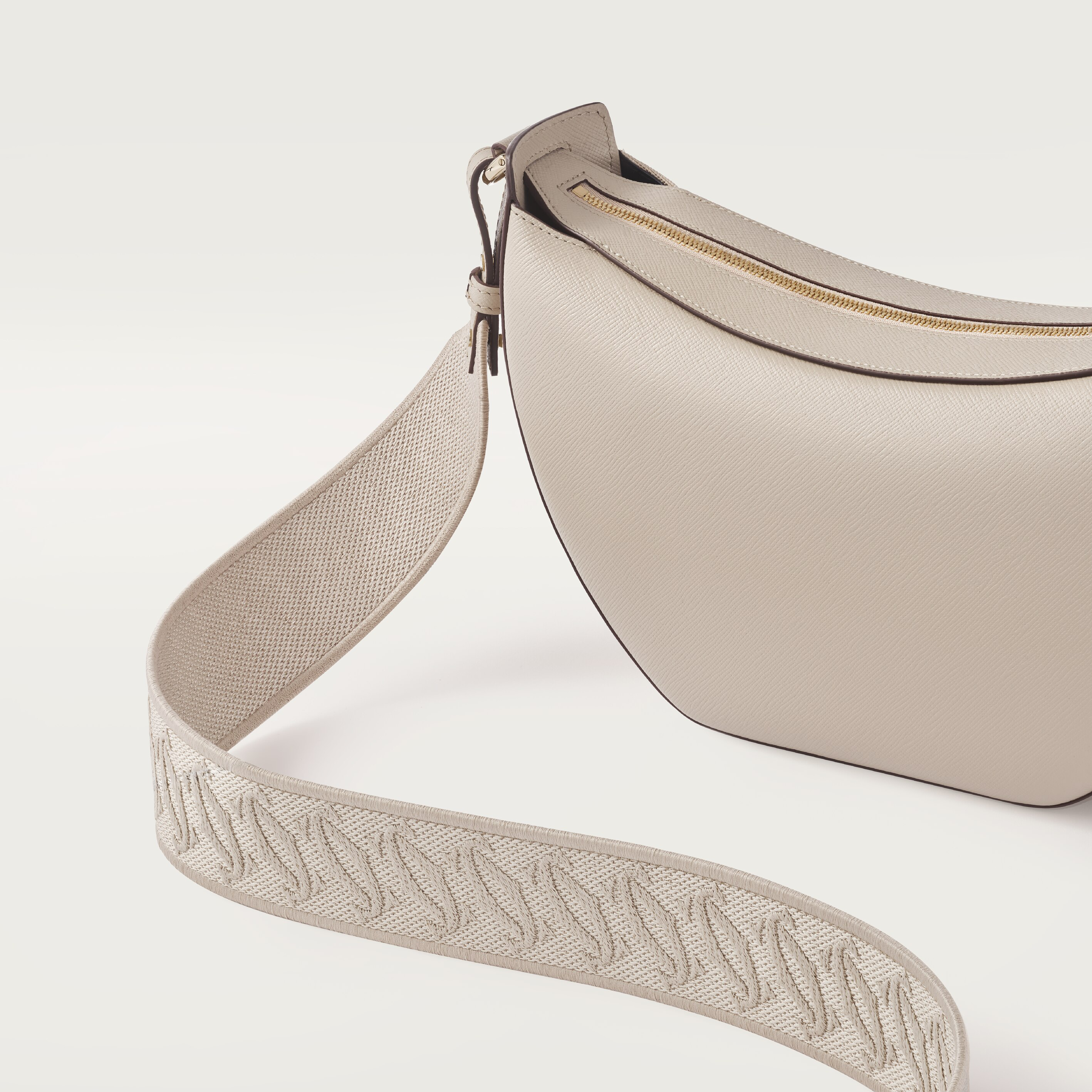 호보 백, C 드 까르띠에, 이미지 3