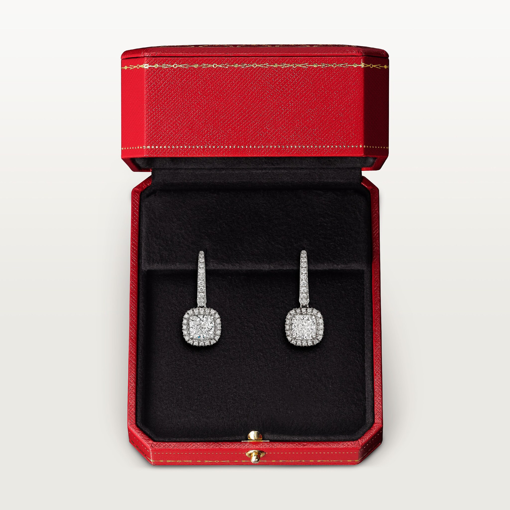 Cartier Destin&eacute;e sleeper earrings, 2 cushion-cut diamonds, paved, image 5