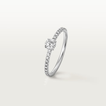 Etincelle de Cartier solitaire, brilliant-cut diamond, paved  Etincelle de Cartier solitaire, brilliant-cut diamond, paved