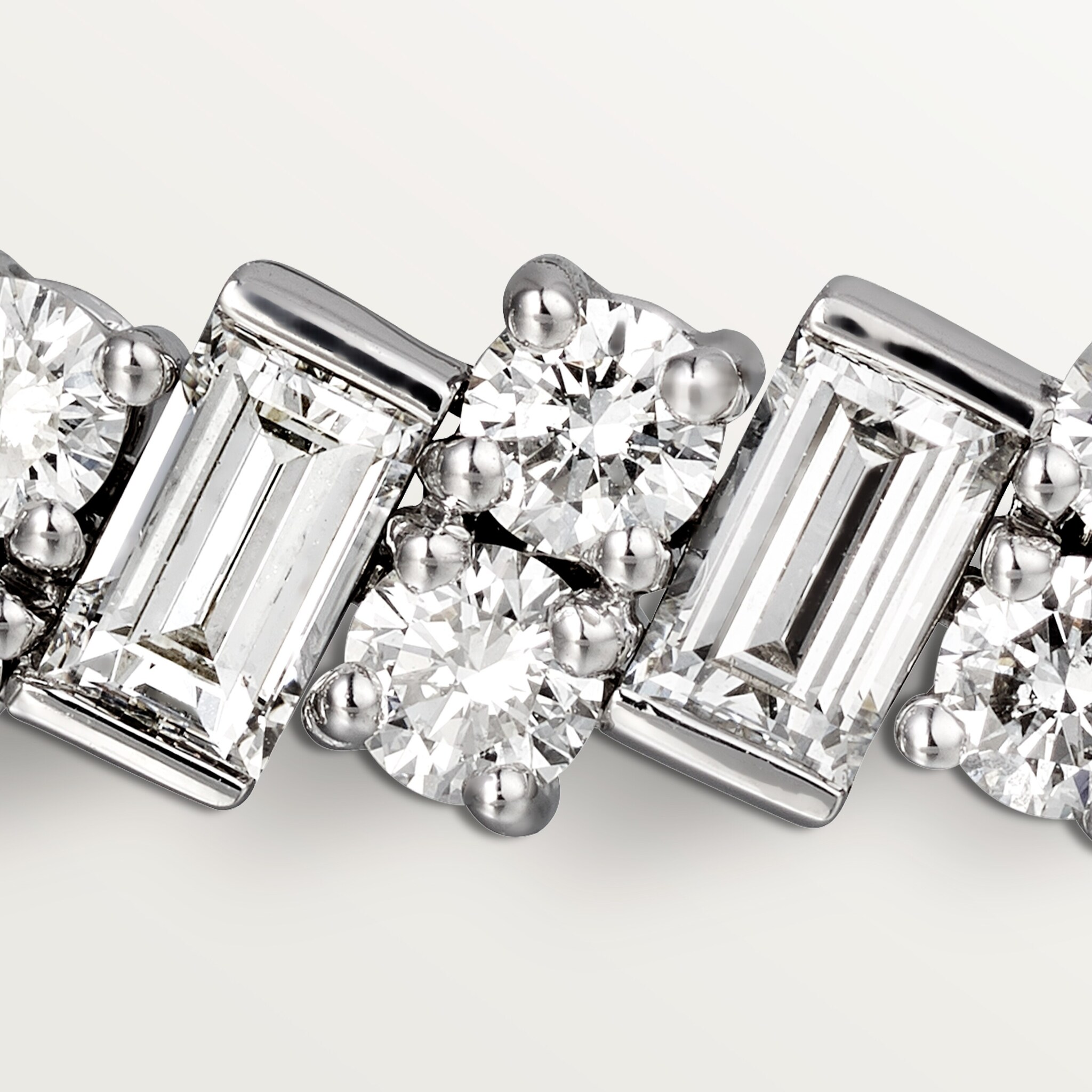 سوار "رِفلِكسيون دو كارتييه"، ماس