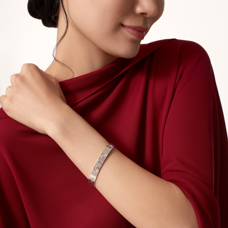 Cartier love bracelet women deals