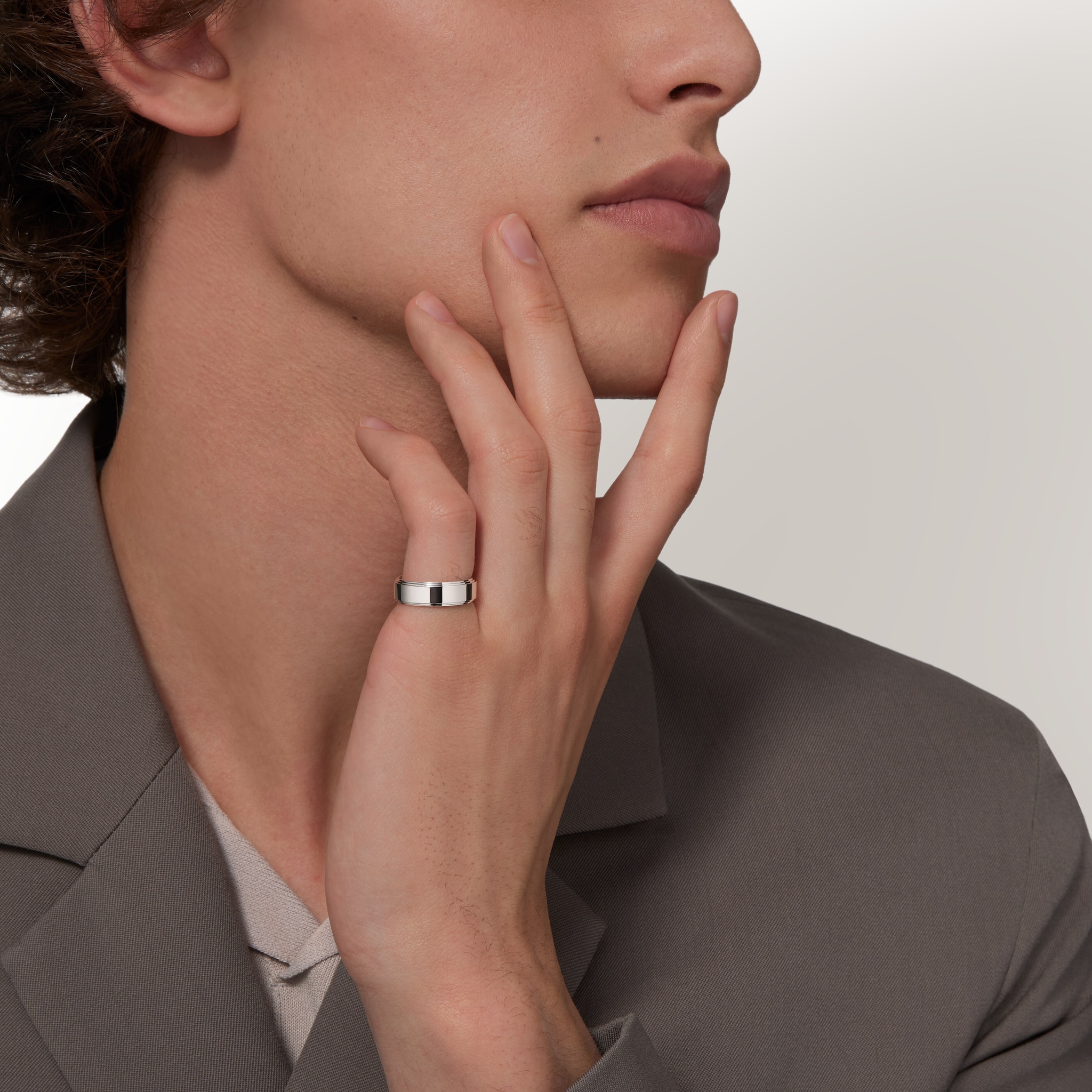 Cartier d'Amour wedding ring, 6 mm width