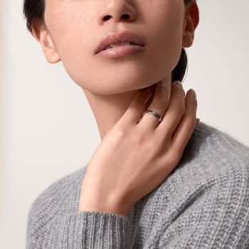 Cartier d'amour wedding shop ring