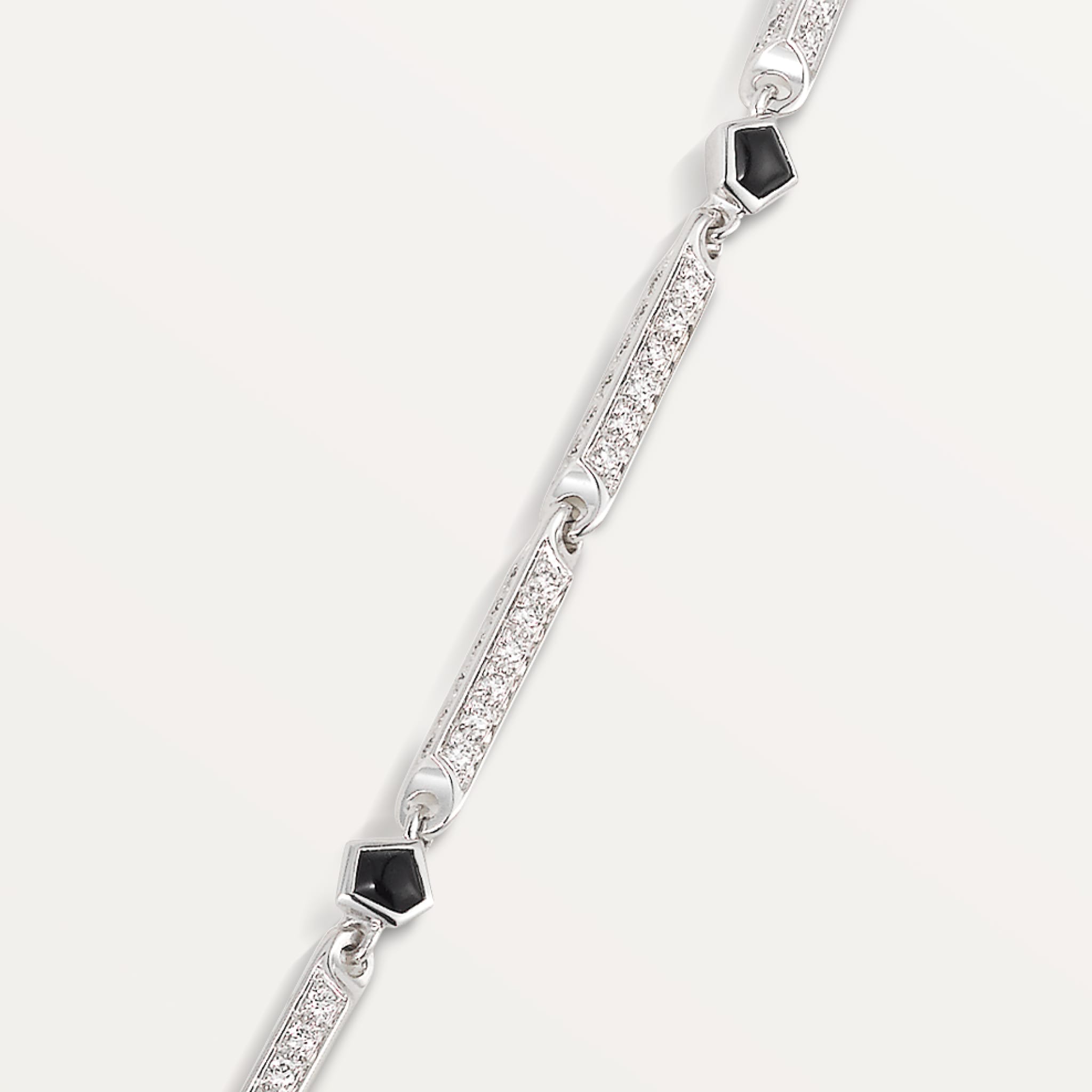 Panth&egrave;re de Cartier necklace, paved