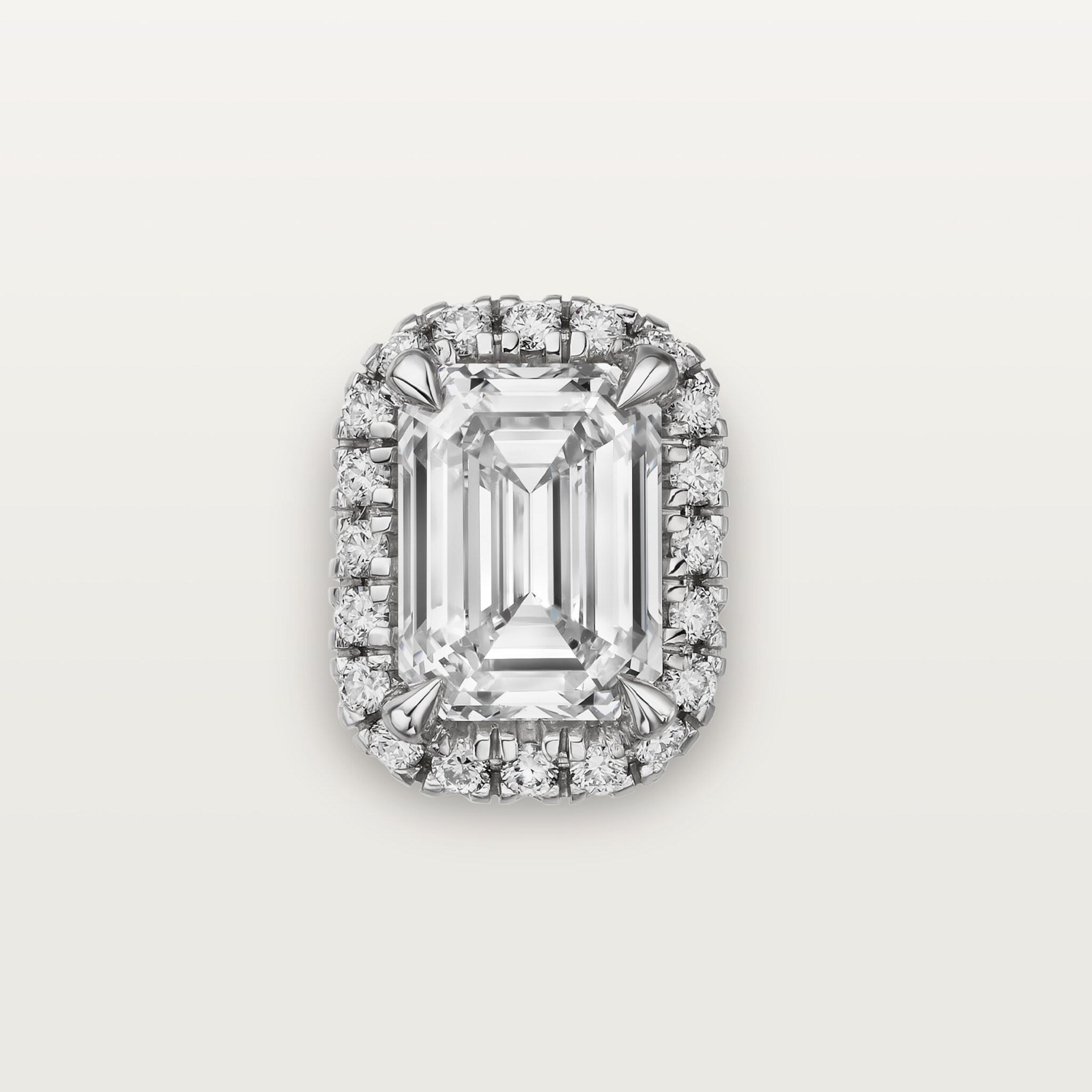 Cartier Destin&eacute;e stud earrings, 2 emerald-cut diamonds, paved