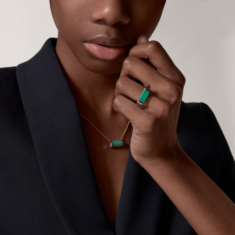 Cartier necklace green deals