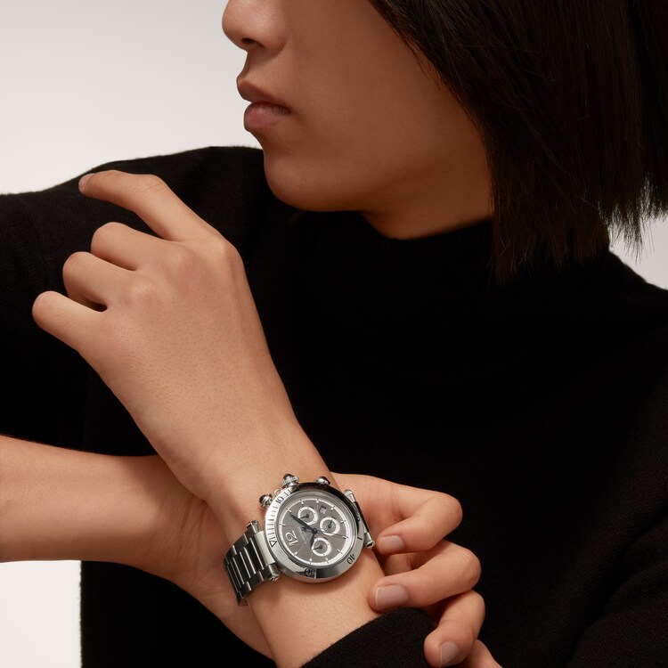 Pasha de sales cartier watch