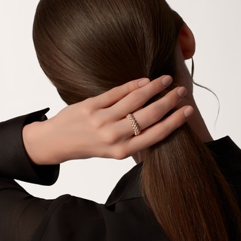 Clash de Cartier ring, small model, paved Clash de Cartier ring, small model, paved