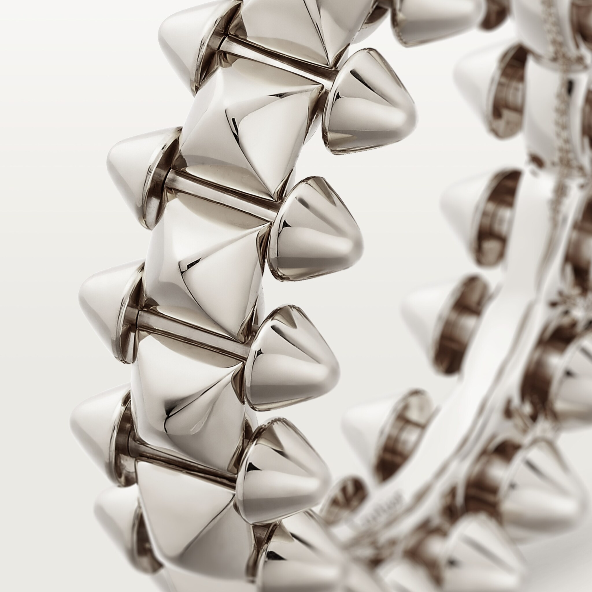 Clash de Cartier ring, medium model, image 7