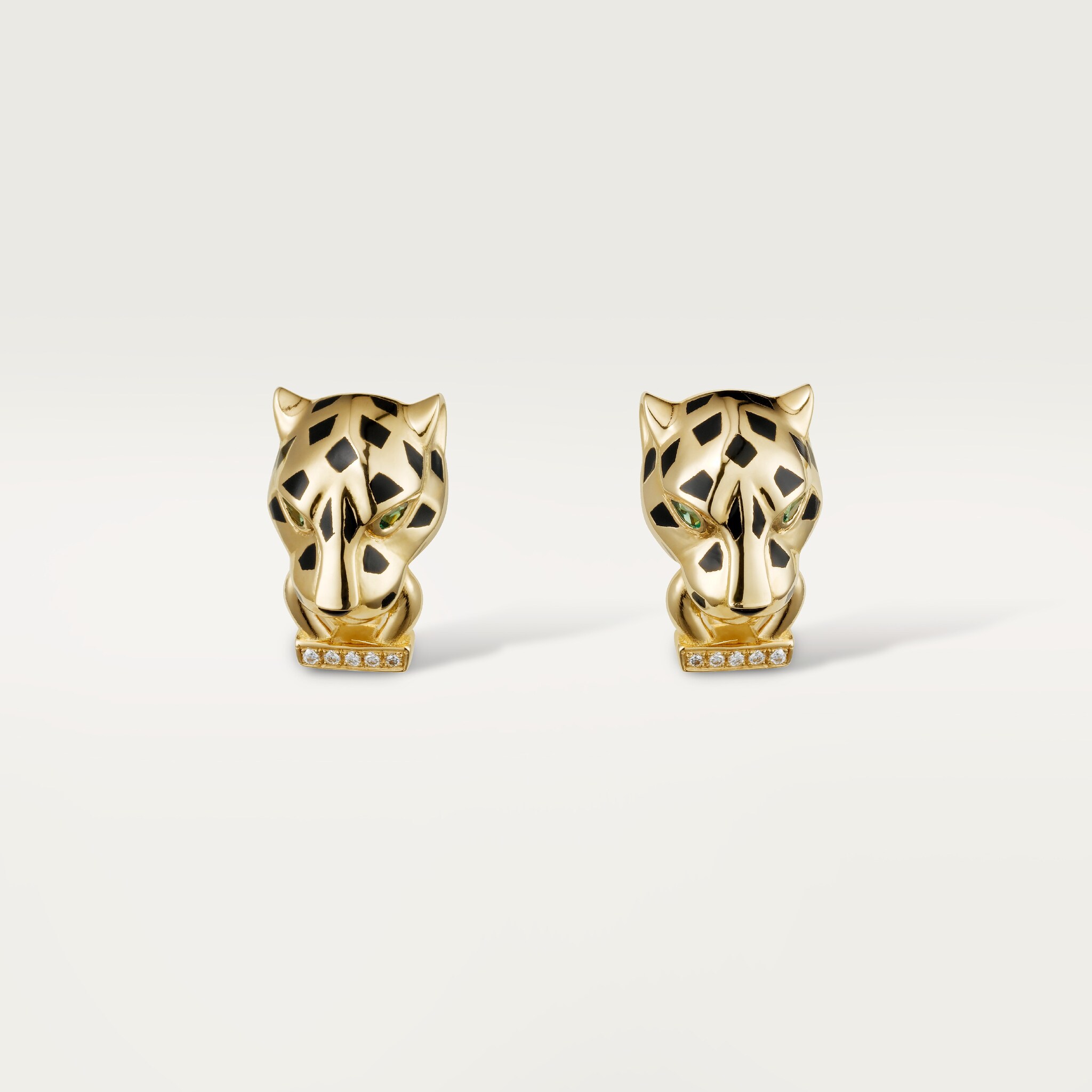 Panth&egrave;re de Cartier earrings, diamonds, image 1