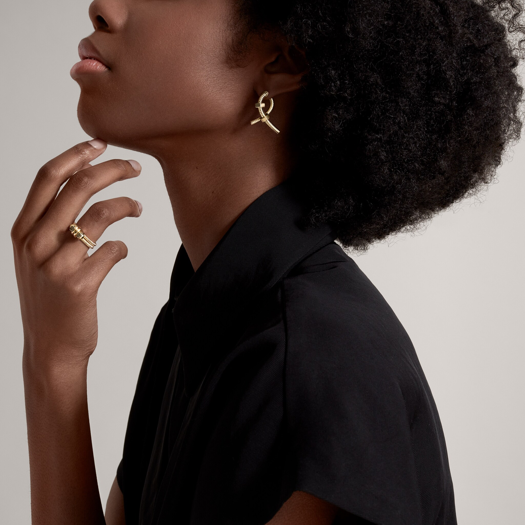 Ecrou de Cartier single left earring