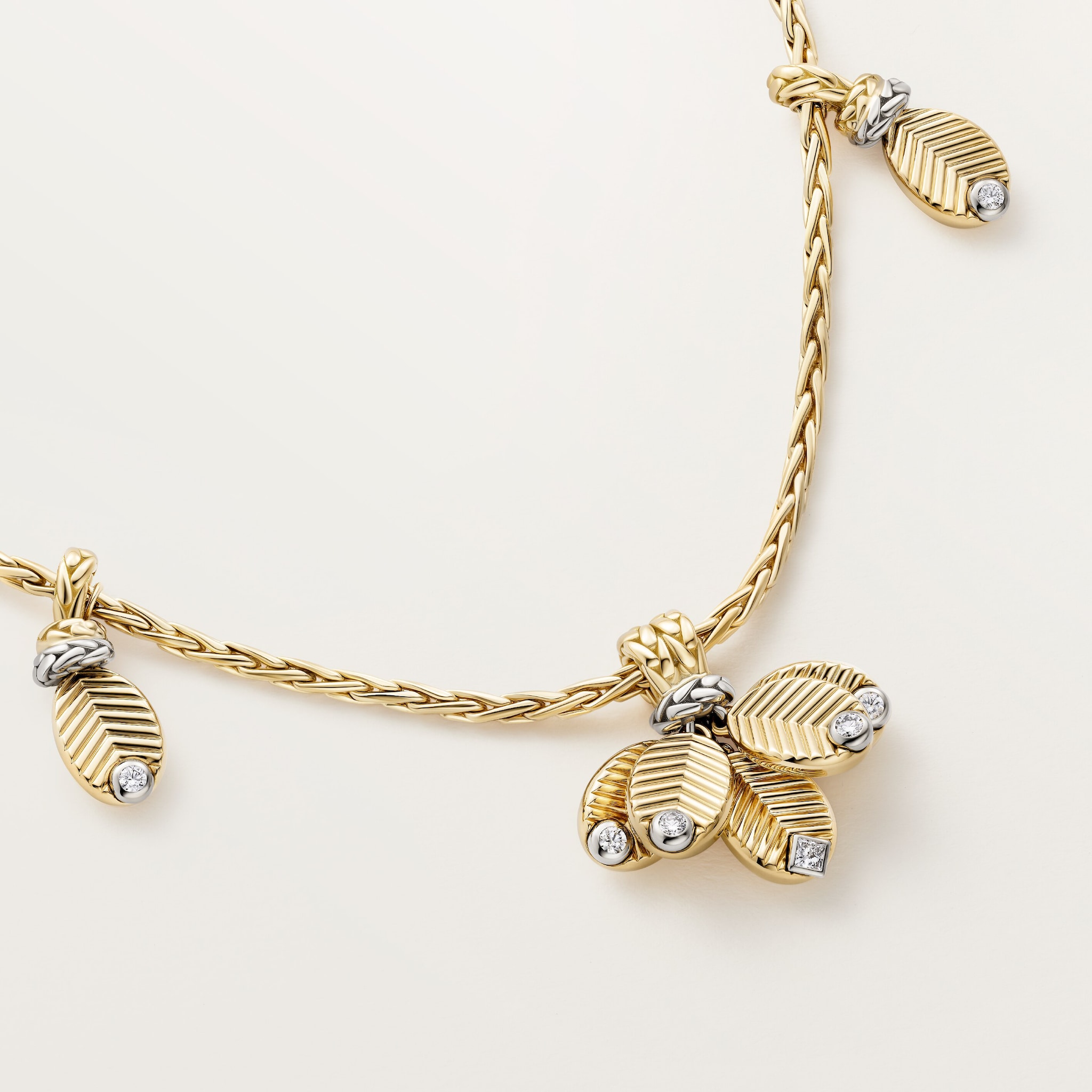 Grain de Caf&eacute; long necklace, diamonds, image 5