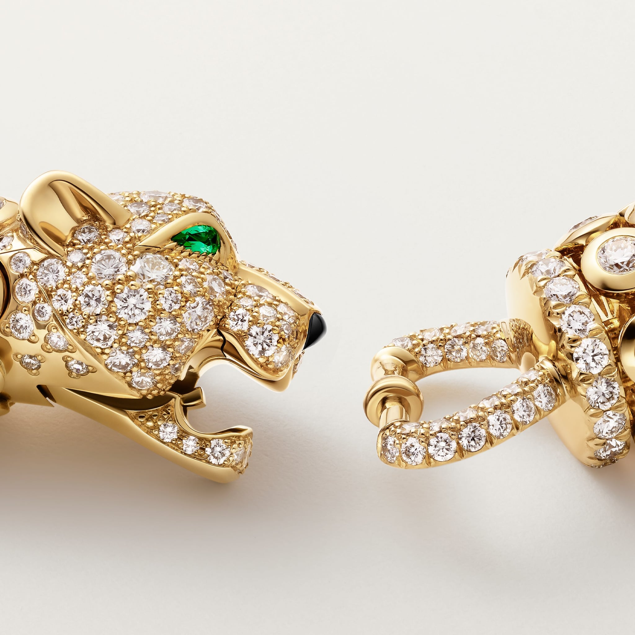 Panth&egrave;re de Cartier necklace, paved