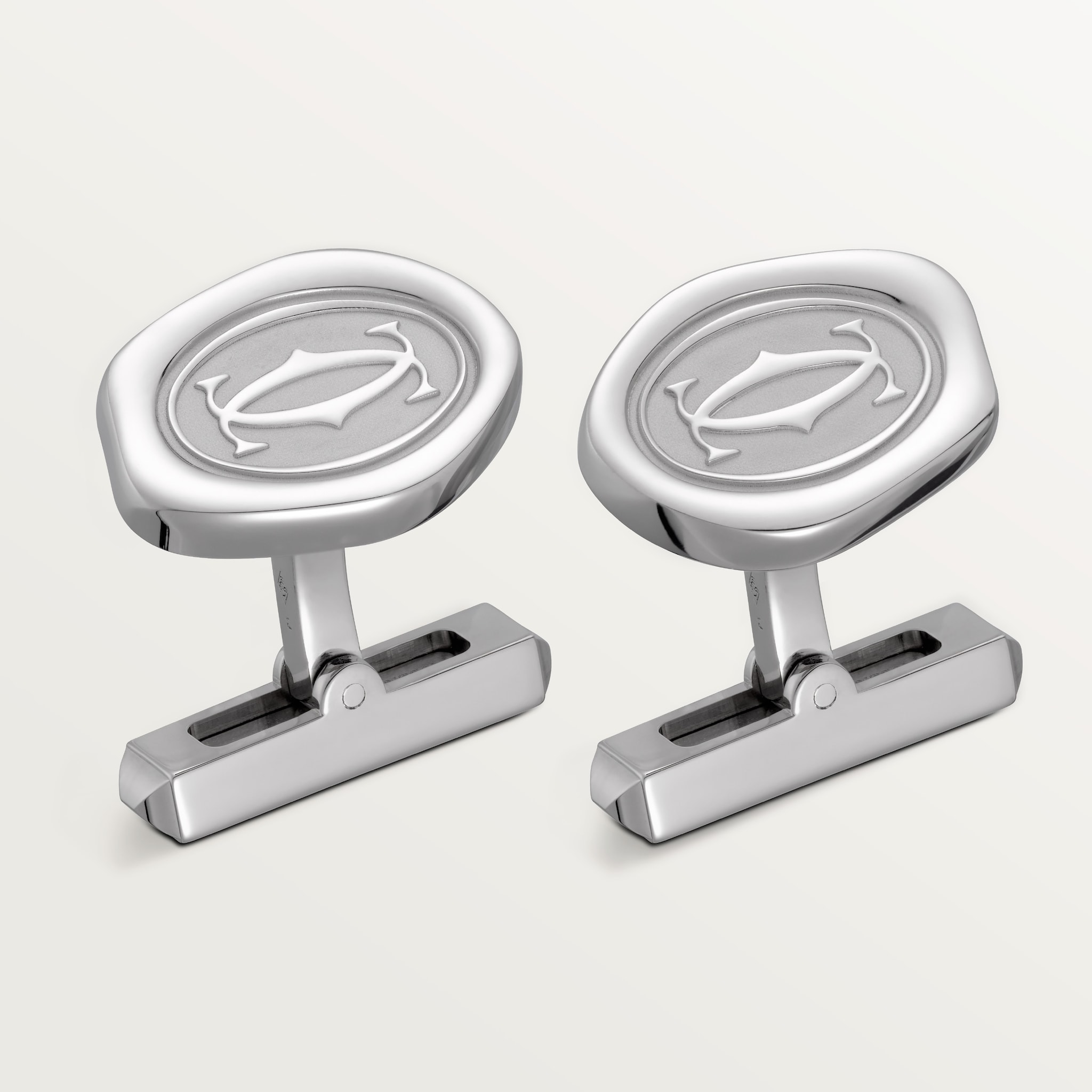 Wax seal motif cufflinks