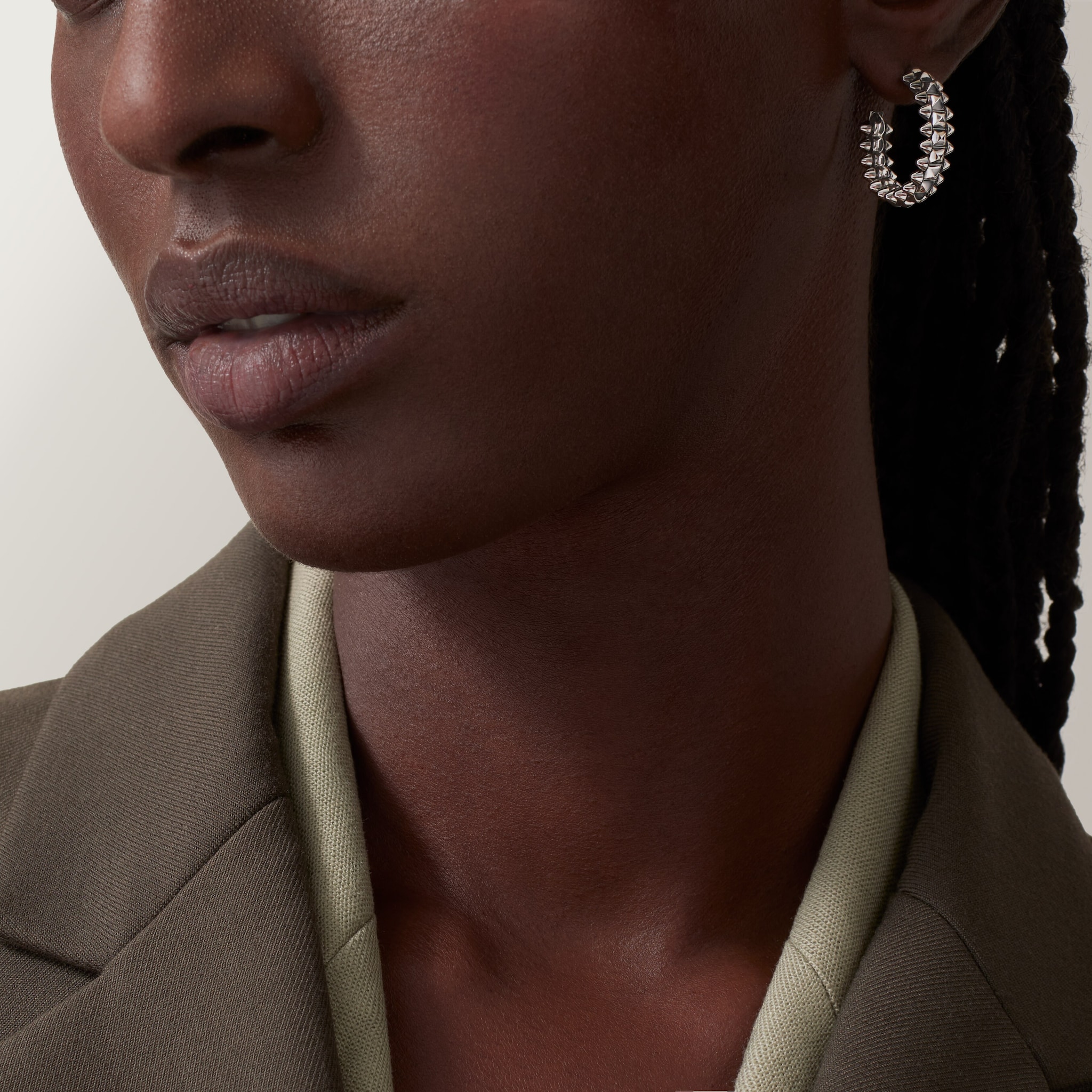 Clash de Cartier hoop earrings, small model 