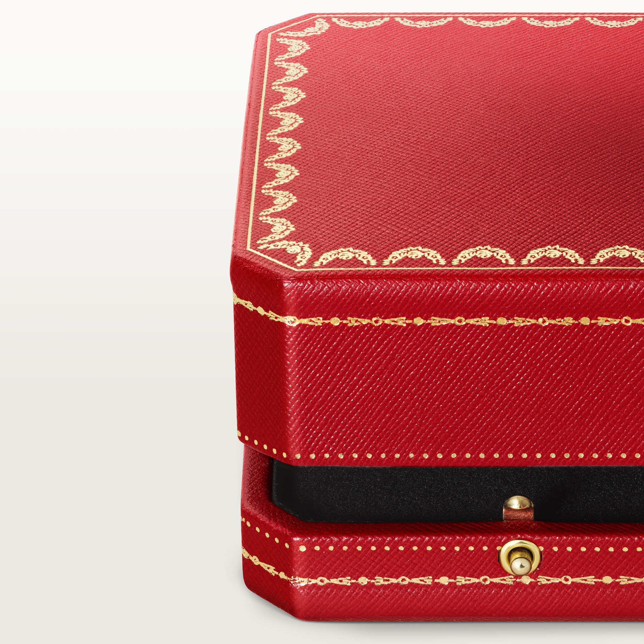 Reflection de Cartier earrings, diamonds