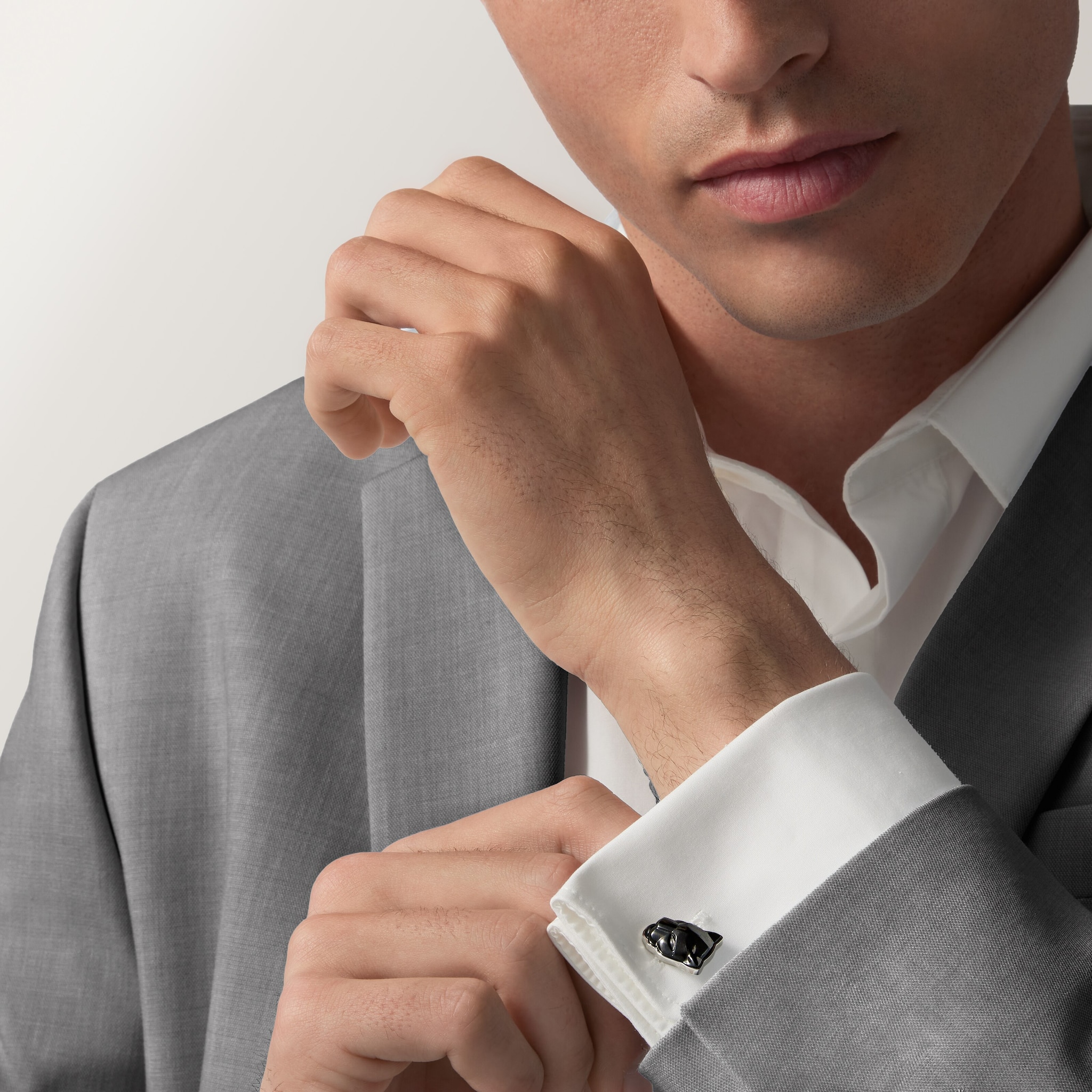 Panth&egrave;re de Cartier cufflinks