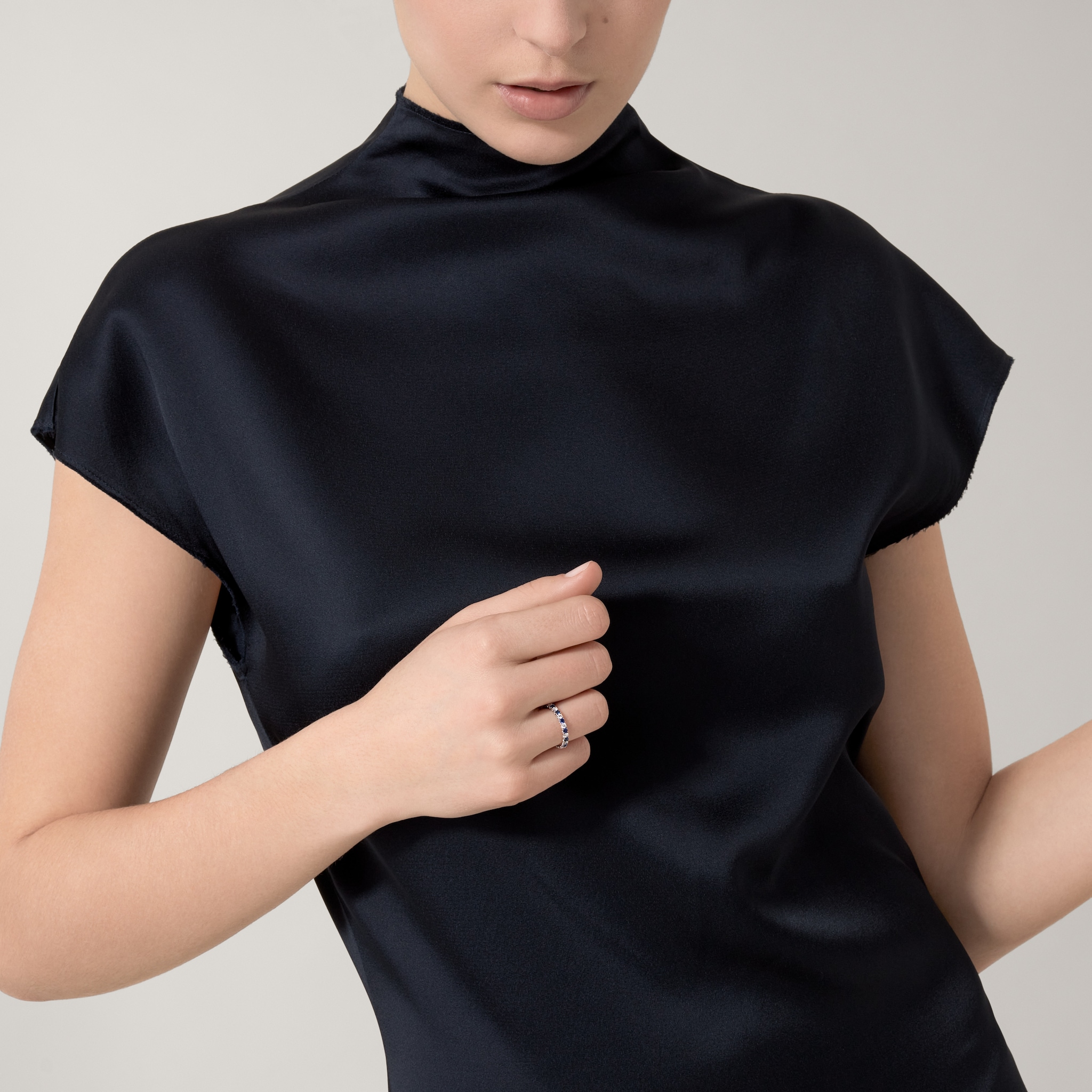 Etincelle de Cartier wedding band, 2.6 mm width, paved