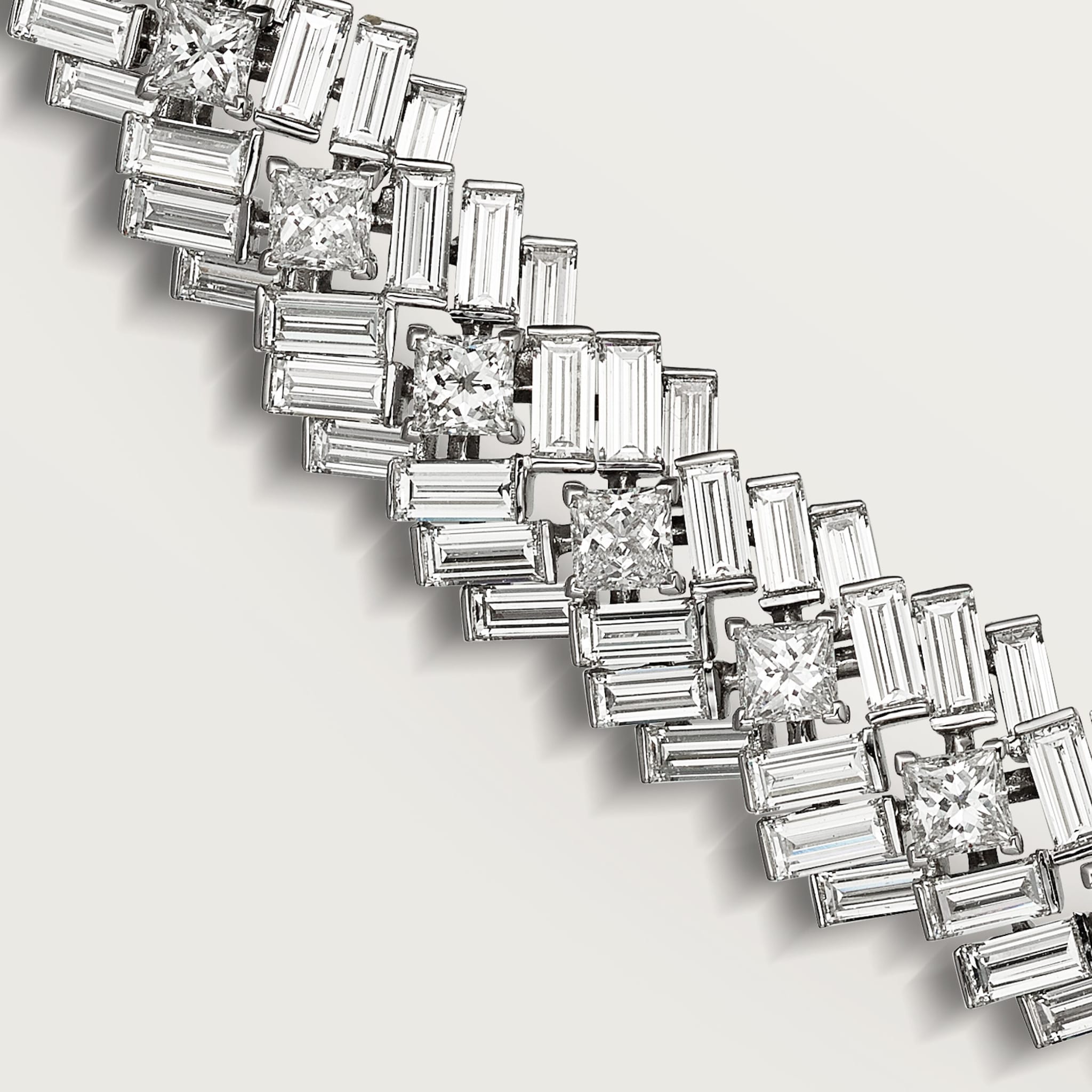 Reflection de Cartier necklace, diamonds, image 6