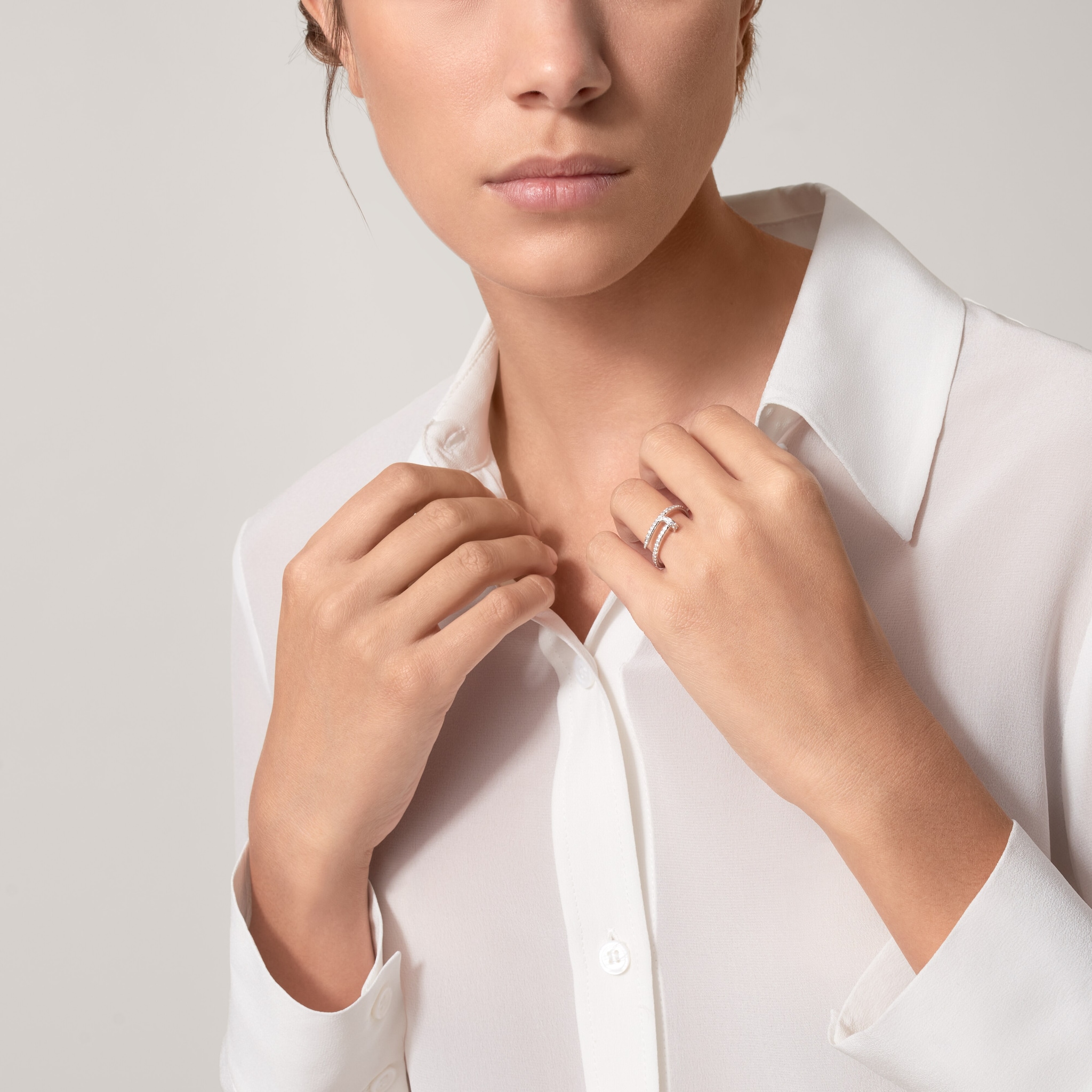 Juste un Clou ring, small model, half-paved, image 4