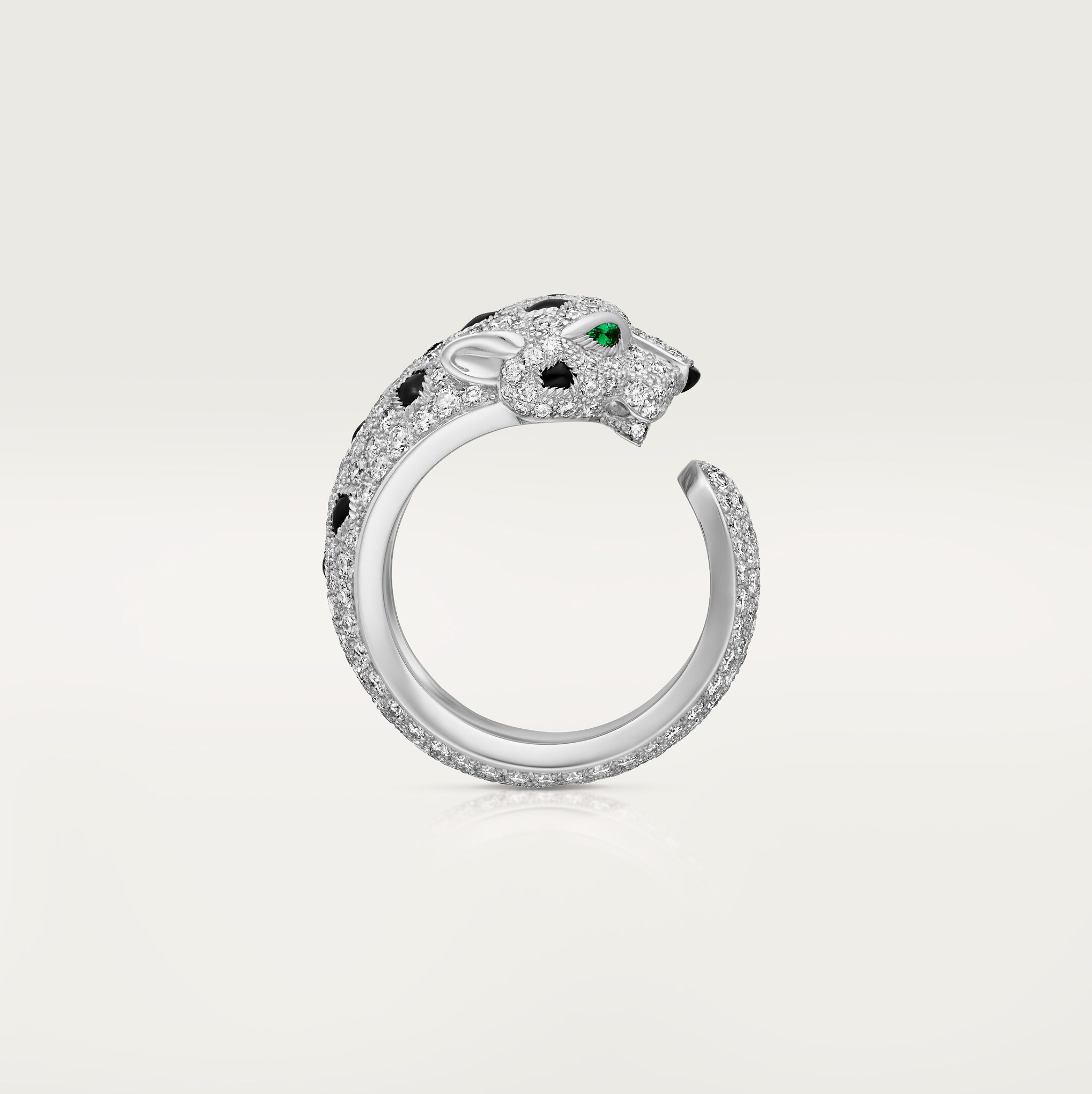 Panth&egrave;re de Cartier ring, medium model, half-paved