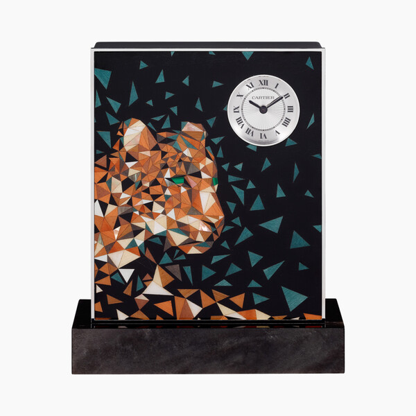 Настольные часы Ménagerie de Cartier категории Exceptional, мотив «пантера», узор «пиксель»