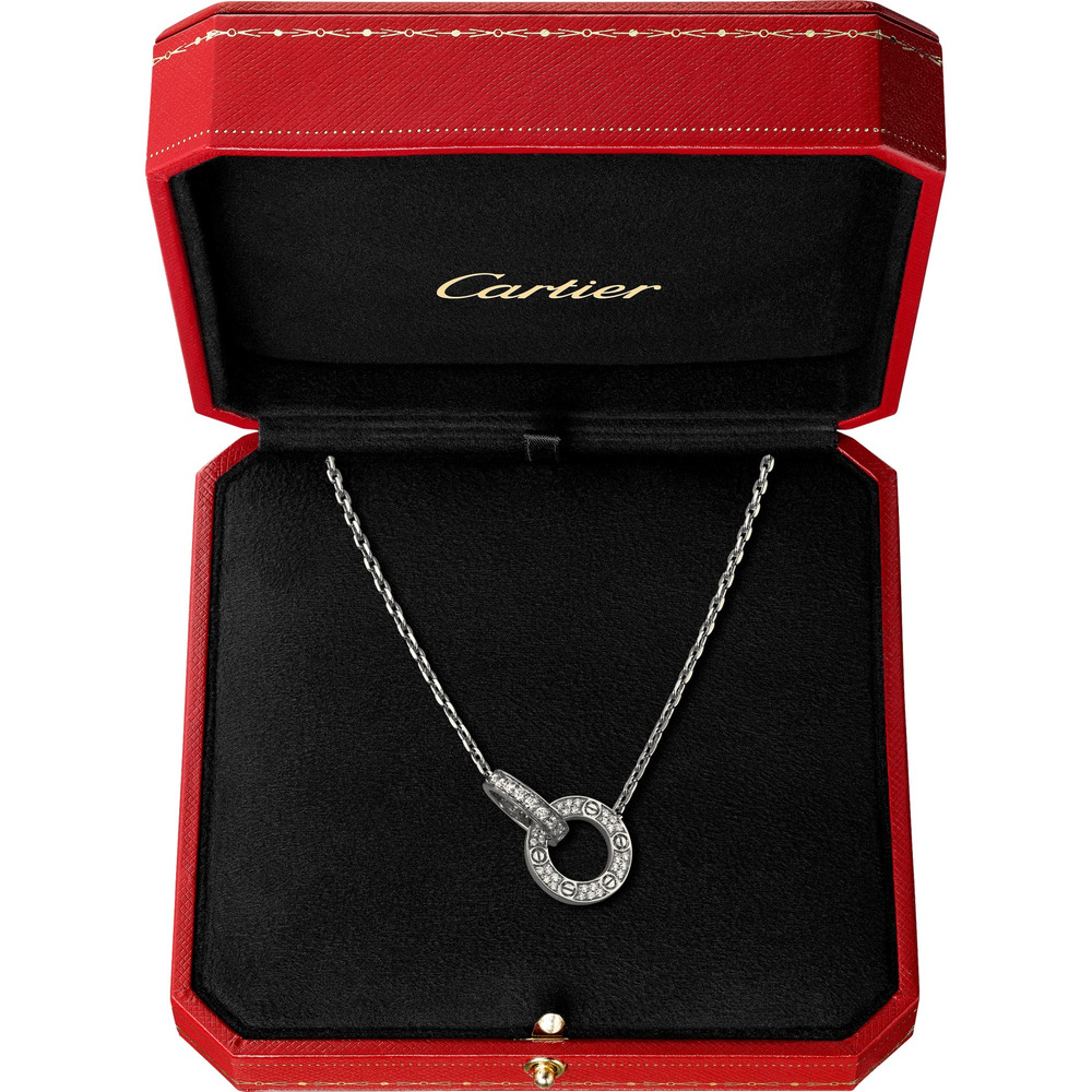 Колье LOVE, бриллиантовое паве