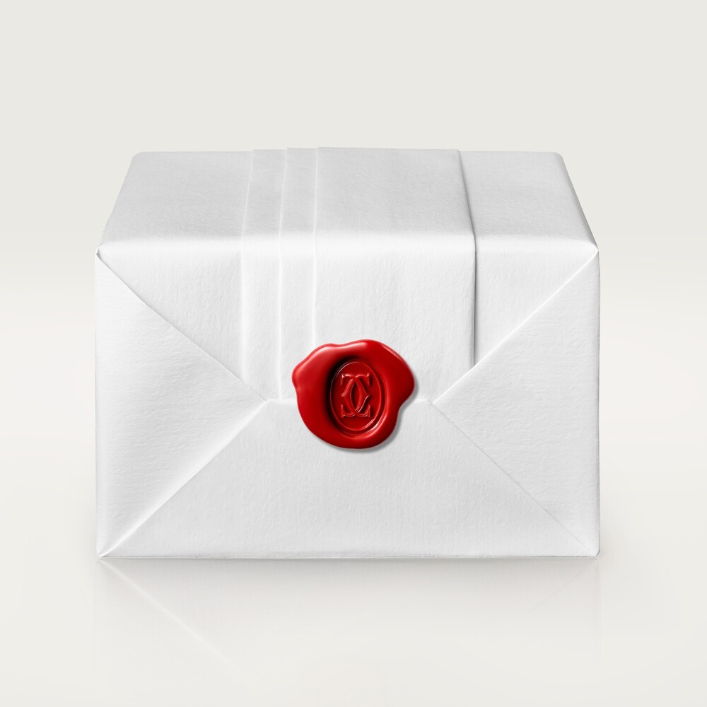 Колье LOVE, 6 бриллиантов