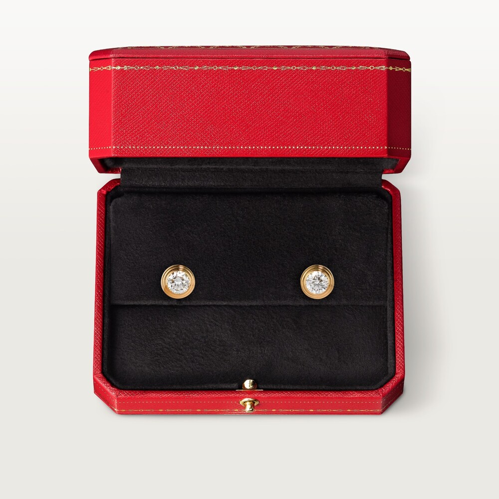 Серьги Cartier d'Amour, модель среднего размера