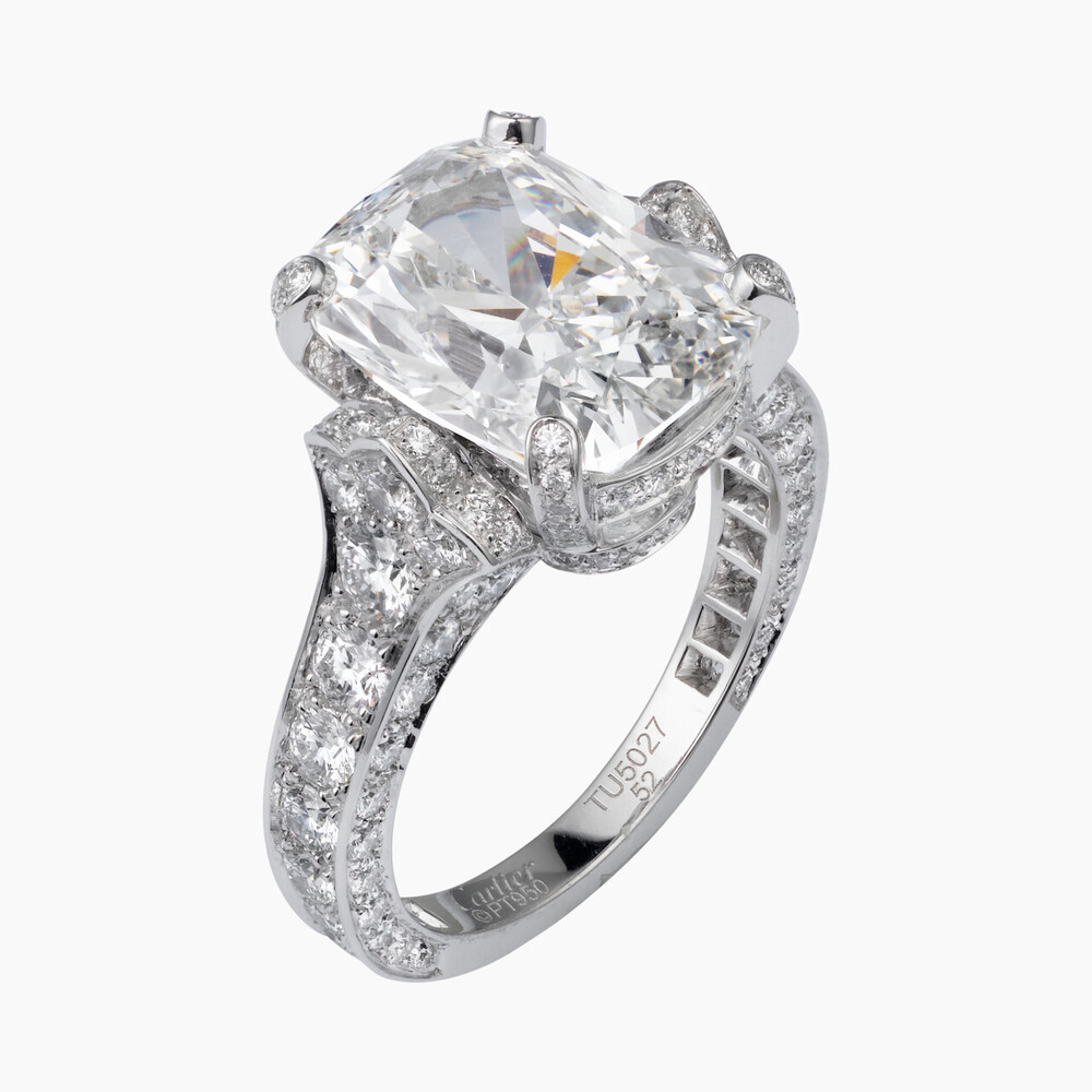 Кольцо категории Высокое ювелирное искусство