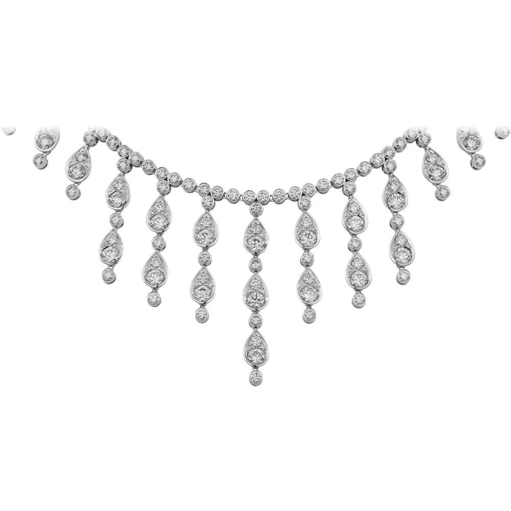 Колье из коллекции украшений с бриллиантами