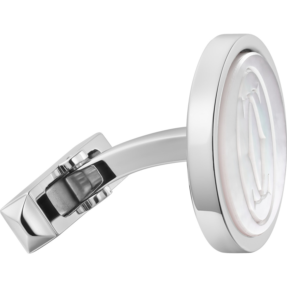 Запонки Double C de Cartier, mother-of-pearl