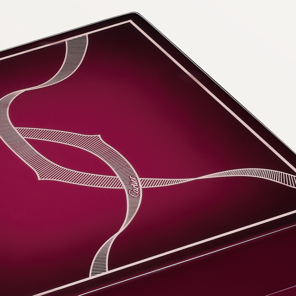 Шкатулка для украшений Entrelacés de Cartier, модель среднего размера