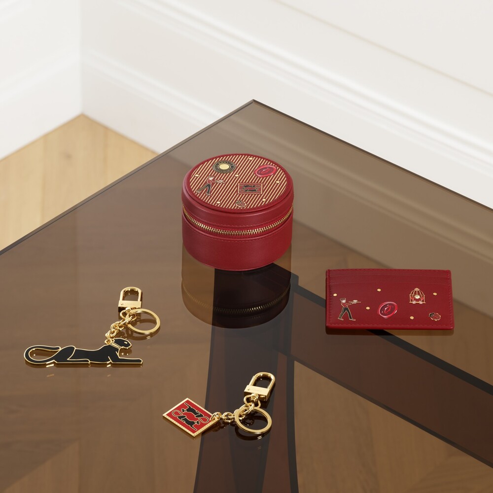 Брелок для ключей Diabolo de Cartier, мотив "пантера"