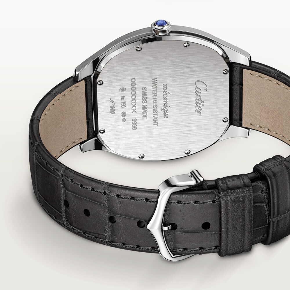 Сверхтонкие часы Drive de Cartier