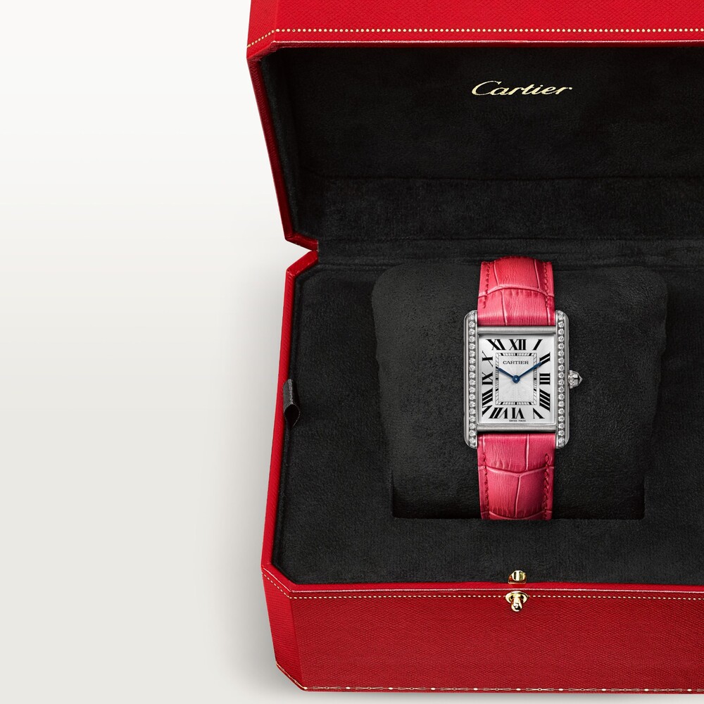 Часы Tank Louis Cartier