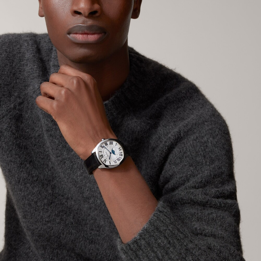 Часы Drive de Cartier, индикация фаз Луны