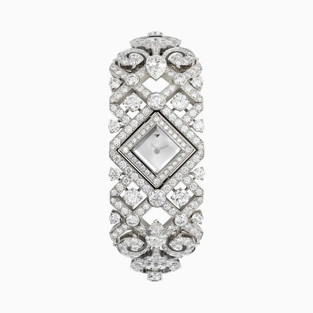 Часы категории Ювелирное искусство