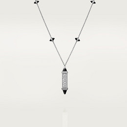 Les Berlingots de Cartier-hanger, volledig bezet