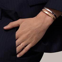 Pulsera LOVE, tamaño mediano, 4 diamantes